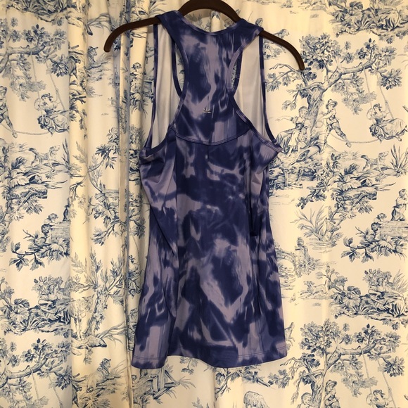 NWT Workout tank - Picture 2 of 4